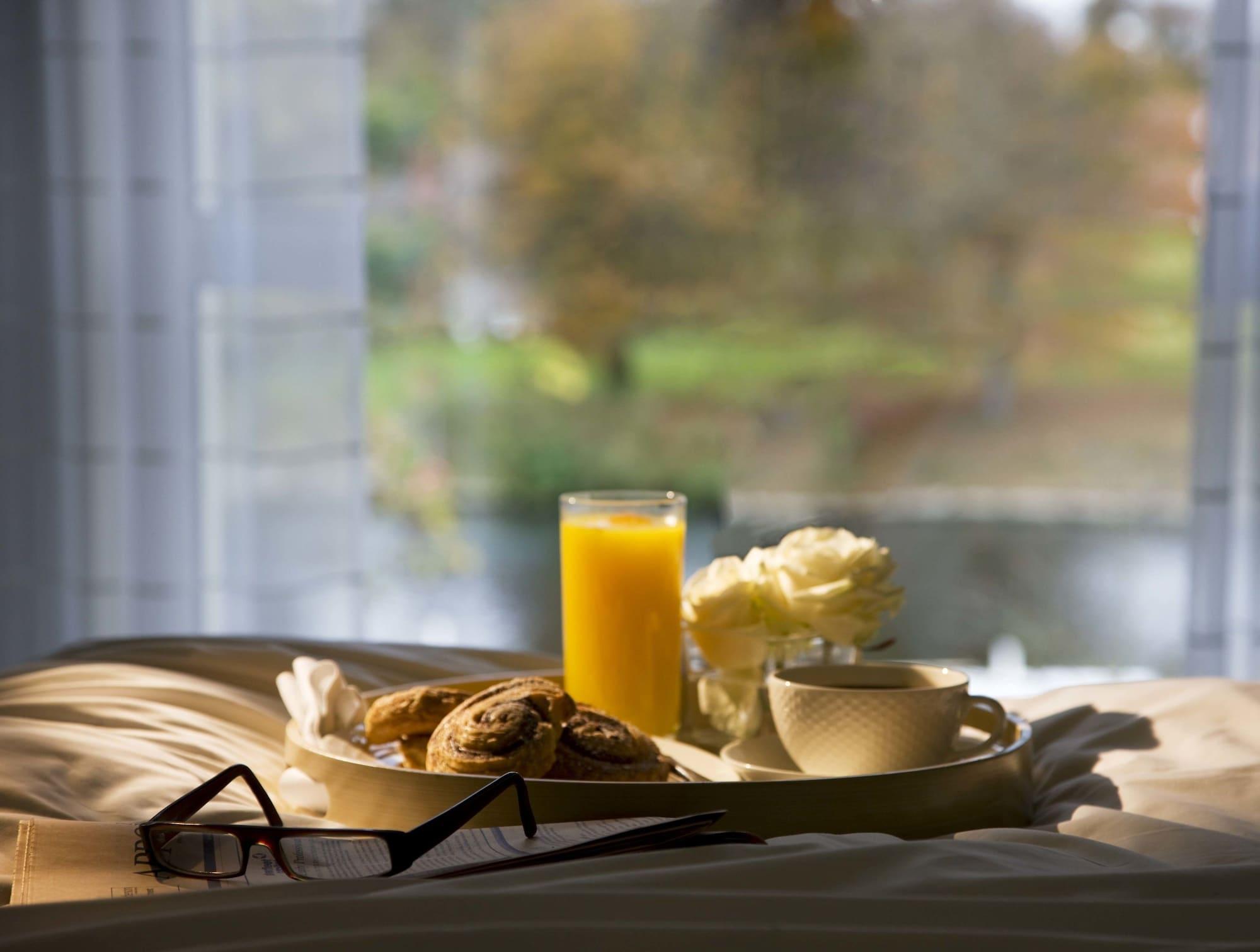 Отель Reserve, By Warner - The Runnymede On Thames (adults Only) 4*