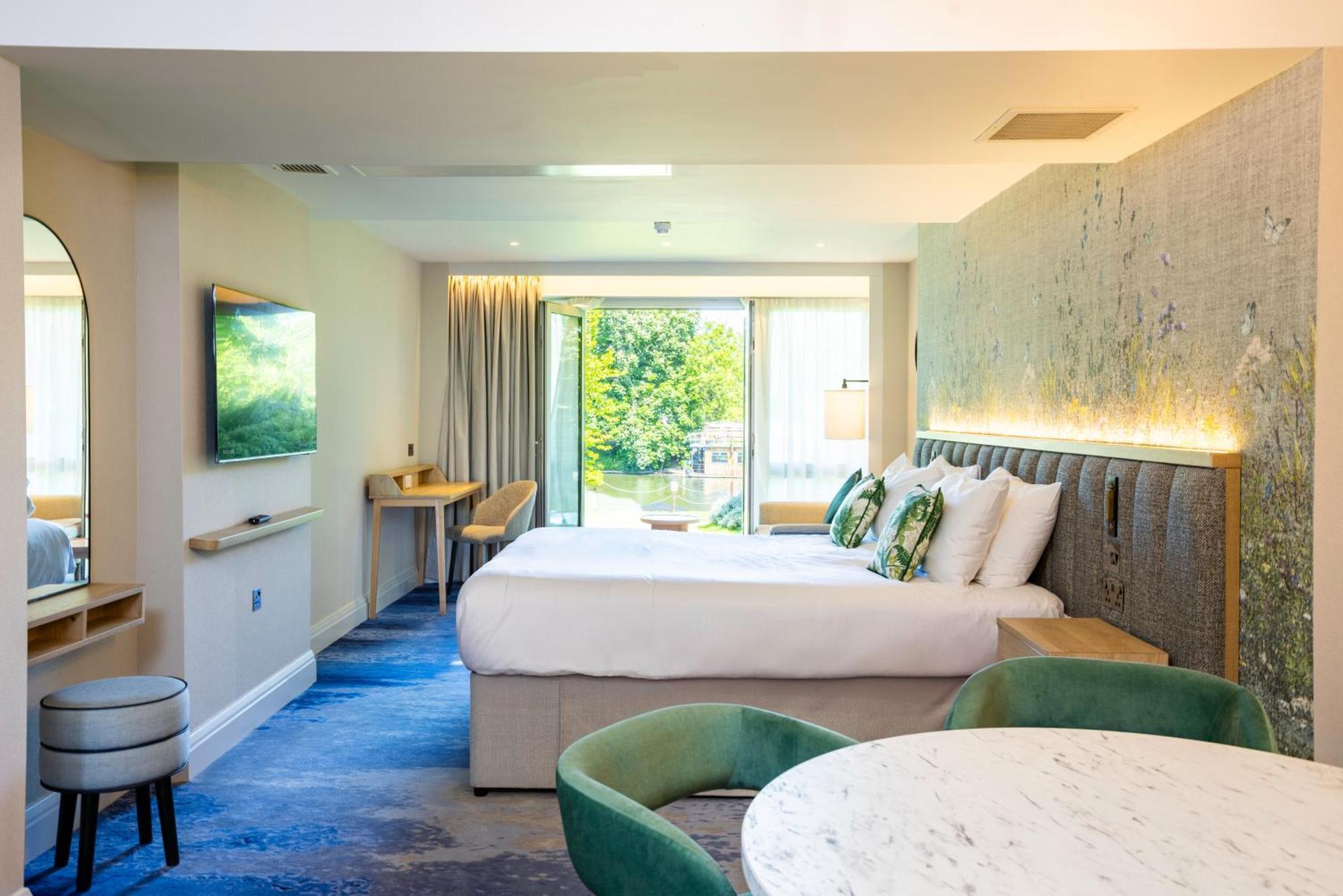 Hotel The Runnymede On Thames (adults Only) 4*